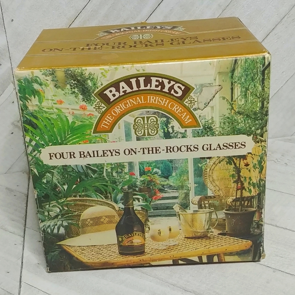 4 Bailey's Vintage On The Rocks Glasses from the UK